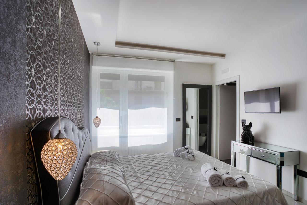 Distinto Suite & Rooms 莱切 外观 照片